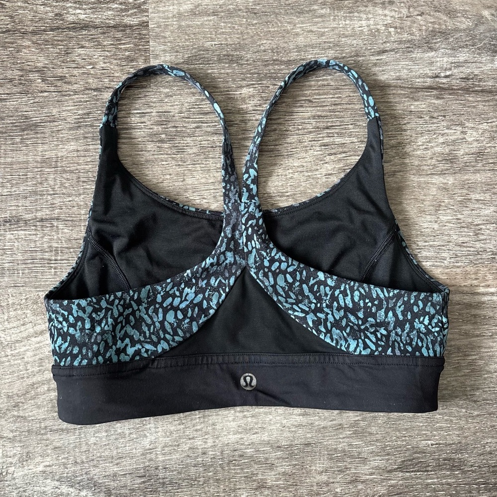 Lululemon Black and Blue Patterned Sports Bra